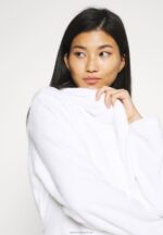 Z62T1087 Women Anna Field Ladies Plush Bathrobe Dressing Gown White - Image 4