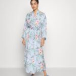 Z62T1090 Women Anna Field Floral Robe Dressing Gown Blue