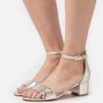 Z62T1301 Women Anna Field Leather Sandals Gold