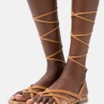Z62T1501 Women Anna Field T-Bar Sandals Cognac