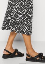 Z62T171 Women Anna Field Jersey Dress Black/White - Image 6