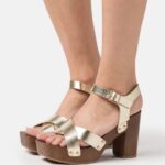 Z62T1887 Women Anna Field Clogs Gold