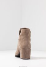 Z62T1931 Women Anna Field Leather Ankle Boots Beige - Image 6