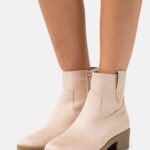 Z62T1942 Women Anna Field Classic Ankle Boots Beige