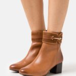 Z62T1957 Women Anna Field Leather Classic Ankle Boots Cognac