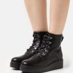 Z62T2035 Women Anna Field Wedge Ankle Boots Black