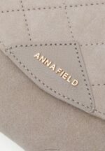 Z62T2401 Women Anna Field Leather Clutch Taupe - Image 5