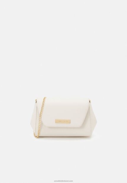 Z62T2406 Women Anna Field Clutch Off-White