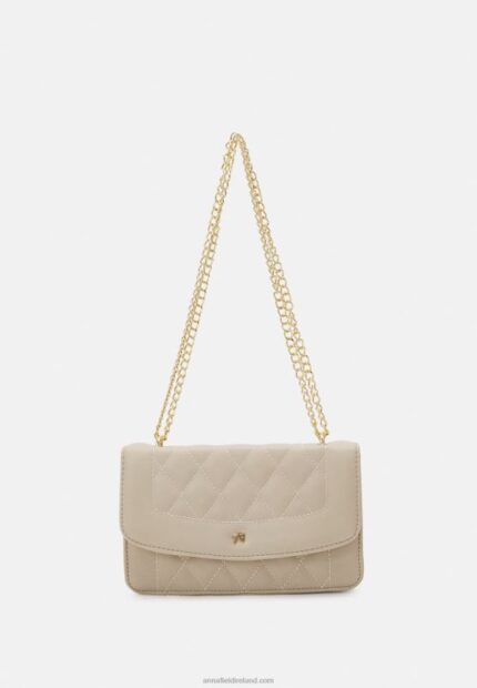 Z62T2408 Women Anna Field Clutch Beige