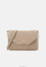 Z62T2415 Women Anna Field Leather Clutch Taupe