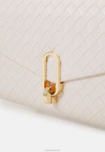 Z62T2456 Women Anna Field Clutch Offwhite - Image 4