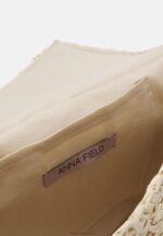 Z62T2523 Women Anna Field Awh-Llsp13605 602 Green Across Body Bag Beige - Image 3