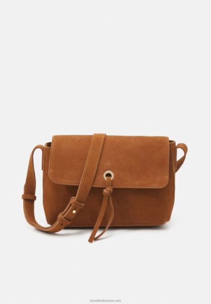 Z62T2554 Women Anna Field Leather Across Body Bag Cognac