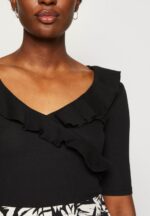 Z62T268 Women Anna Field Print T-Shirt Black - Image 6