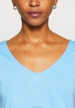 Z62T276 Women Anna Field Basic T-Shirt Blue - Image 6