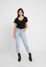 Z62T287 Women Anna Field Basic T-Shirt Black - Image 2