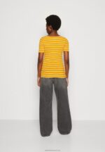 Z62T295 Women Anna Field Print T-Shirt Dark Yellow/White - Image 3