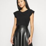 Z62T314 Women Anna Field Basic T-Shirt Black