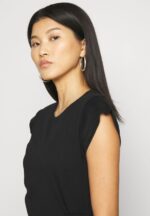 Z62T314 Women Anna Field Basic T-Shirt Black - Image 6