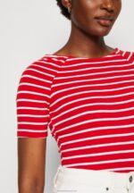 Z62T340 Women Anna Field Print T-Shirt Red/White - Image 6