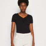 Z62T353 Women Anna Field Print T-Shirt Black