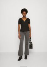 Z62T361 Women Anna Field Print T-Shirt Black - Image 2