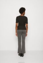 Z62T361 Women Anna Field Print T-Shirt Black - Image 3