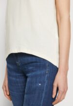 Z62T369 Women Anna Field Print T-Shirt Offwhite - Image 6