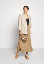 Z62T384 Women Anna Field Top Black - Image 2