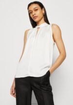 Z62T388 Women Anna Field Top Off-White - Image 4