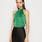 Z62T394 Women Anna Field Top Green