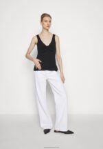 Z62T400 Women Anna Field Top Black - Image 3