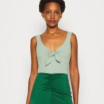 Z62T409 Women Anna Field Top Light Green