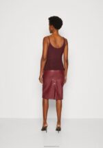Z62T417 Women Anna Field Top Dark Red - Image 3