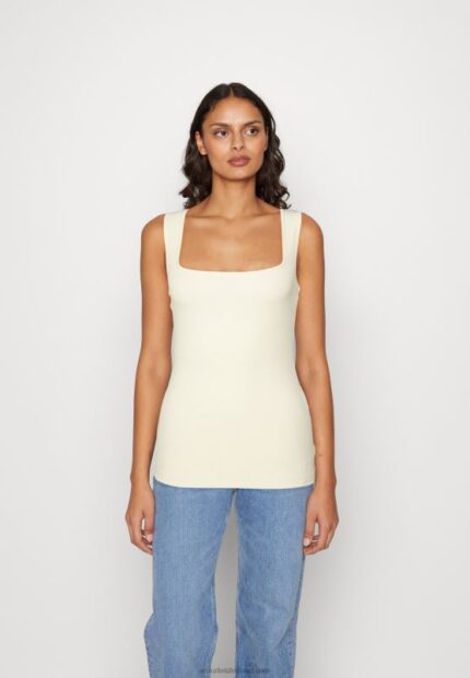 Z62T443 Women Anna Field Top Sand