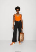 Z62T455 Women Anna Field Top Orange - Image 2
