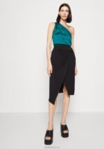 Z62T462 Women Anna Field Top Dark Green - Image 4