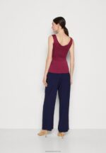Z62T472 Women Anna Field Top Dark Red - Image 3