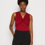 Z62T480 Women Anna Field Top Dark Red