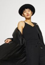 Z62T485 Women Anna Field 5 Pack Top Black - Image 5