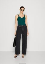 Z62T490 Women Anna Field Top Dark Green - Image 2