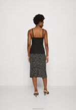 Z62T494 Women Anna Field Top Black - Image 3