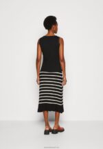 Z62T496 Women Anna Field Top Black - Image 3
