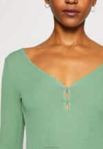 Z62T514 Women Anna Field Long Sleeved Top Green - Image 6