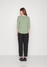 Z62T532 Women Anna Field Long Sleeved Top Light Green - Image 3