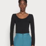 Z62T534 Women Anna Field Long Sleeved Top Black