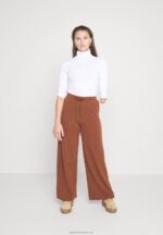 Z62T560 Women Anna Field Long Sleeved Top White - Image 8