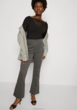 Z62T564 Women Anna Field Long Sleeved Top Black - Image 4