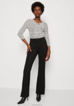 Z62T575 Women Anna Field Long Sleeved Top White/Black - Image 4