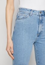 Z62T663 Women Anna Field Slim Fit Jeans Light Blue Denim - Image 6